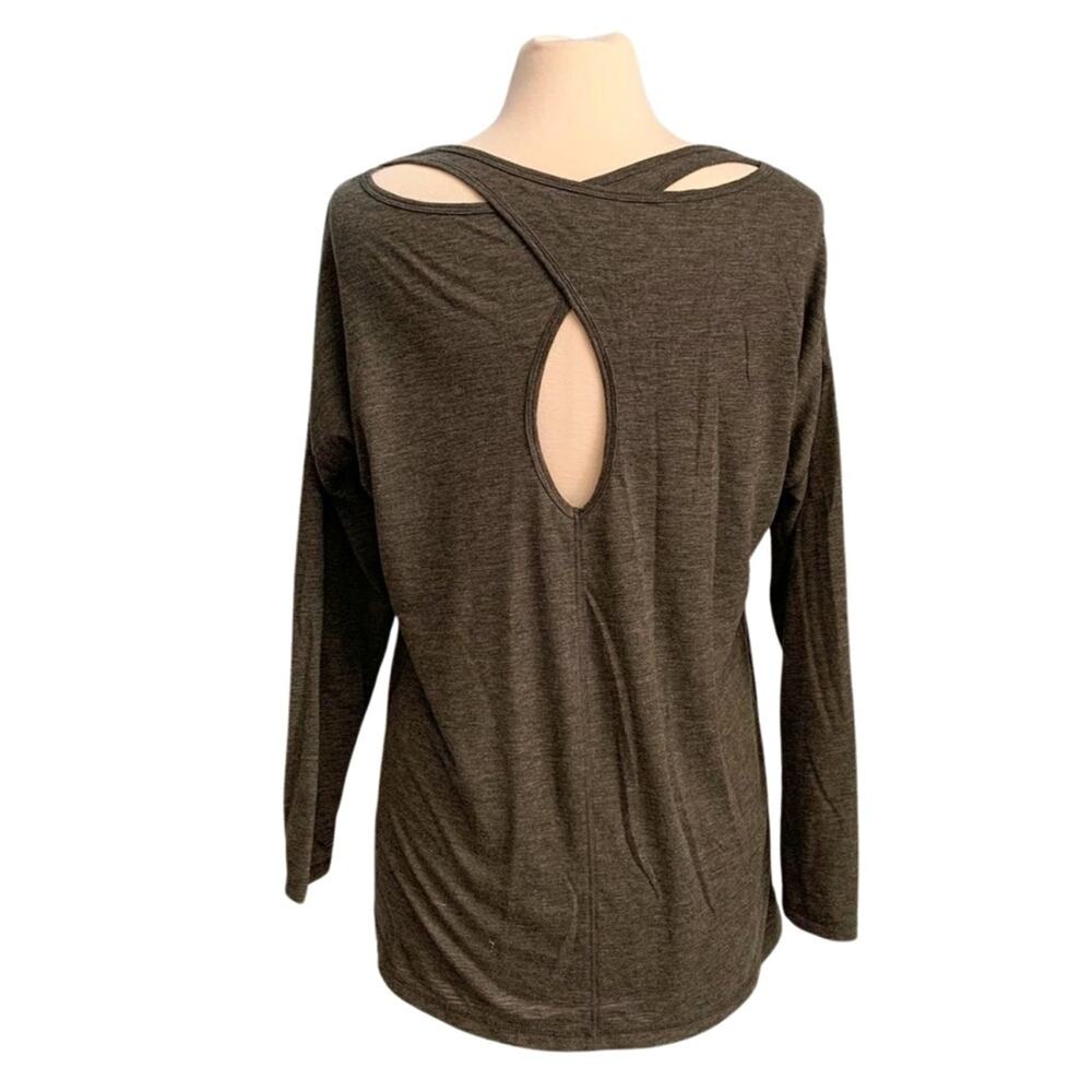 Relaxed Cutout Athletic Top